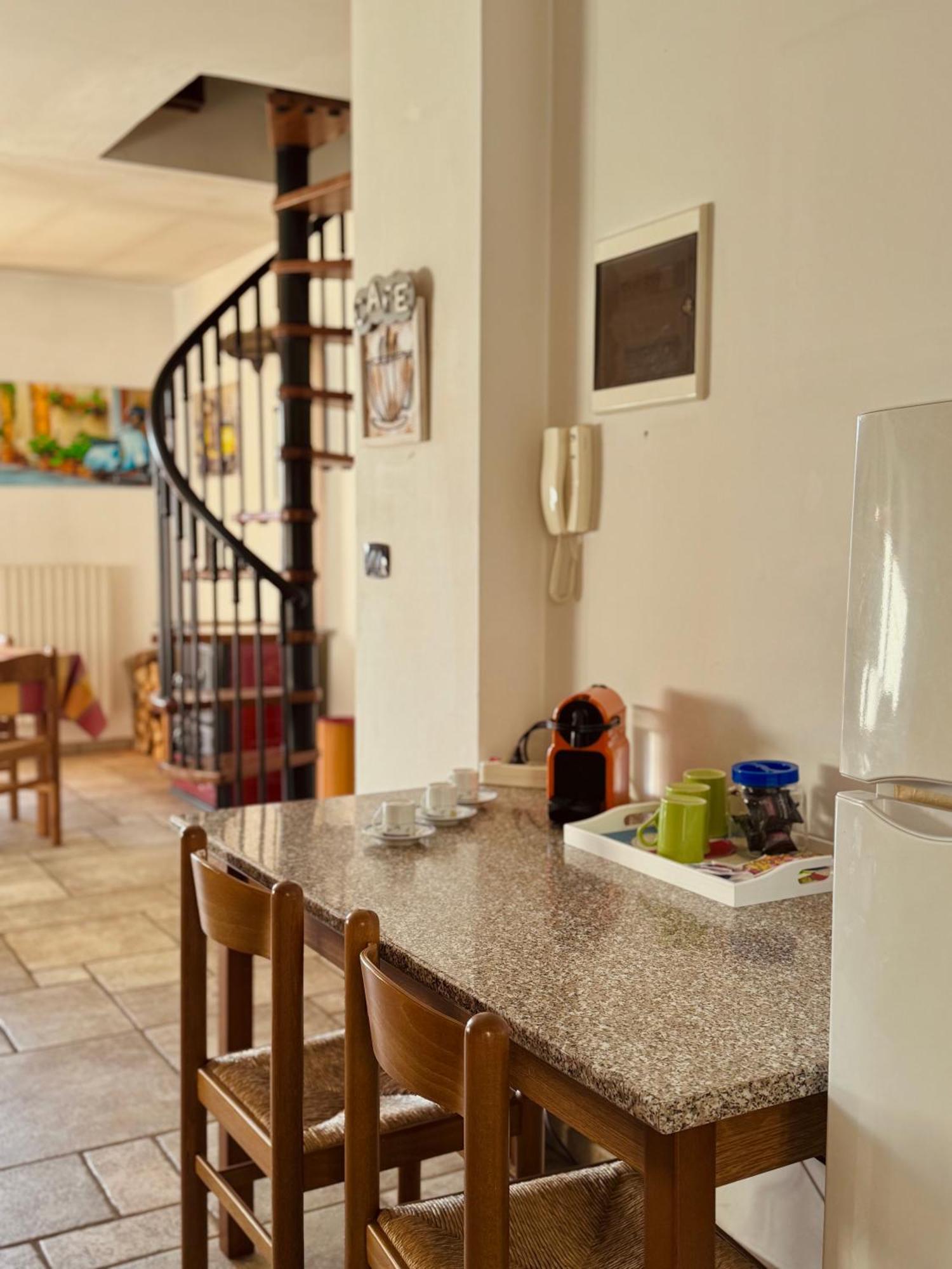 Sunrise Inn & Spa Pessinetto ภายนอก รูปภาพ